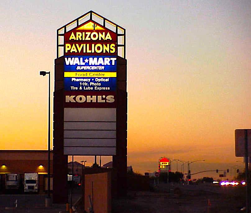 Az-PavillionsRoad-Sign-Pylon-Mulit-808px